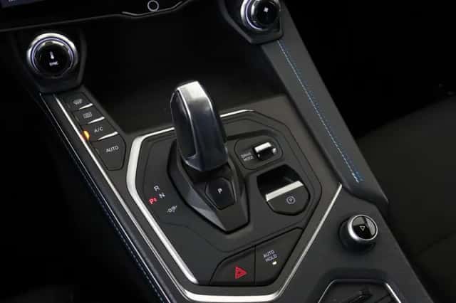 Lynk & Co 01 (2024) thumbnail 25