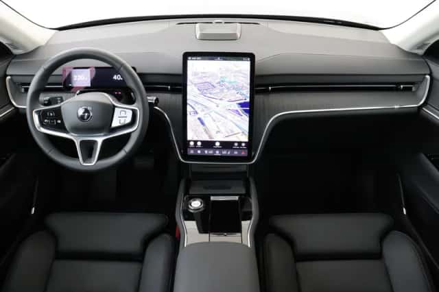Volvo EX90 (2025) thumbnail 3