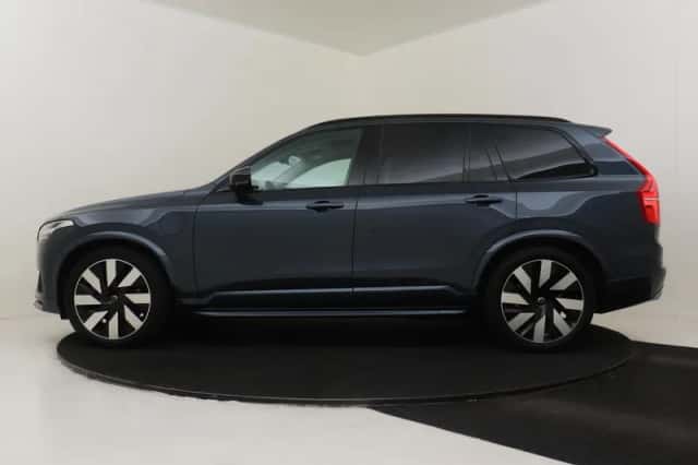 Volvo XC90 (2024) thumbnail 6