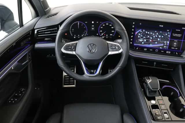 Volkswagen Touareg (2025) thumbnail 2