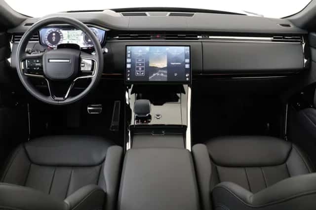 Land Rover Range Rover Sport (2026) thumbnail 4