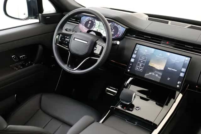 Land Rover Range Rover Sport (2026) thumbnail 6