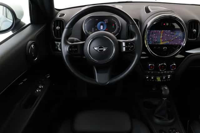 MINI Countryman (2022) thumbnail 1
