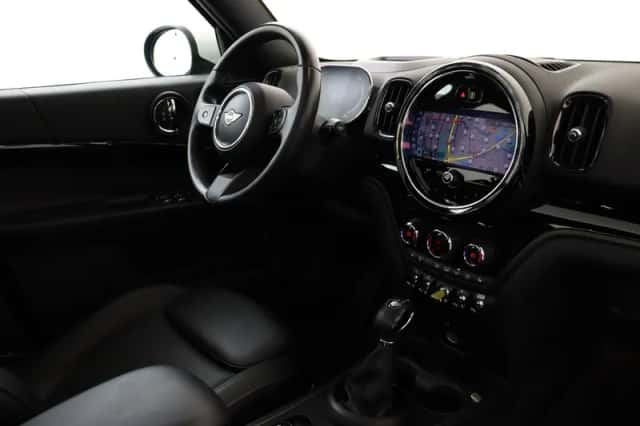 MINI Countryman (2022) thumbnail 5