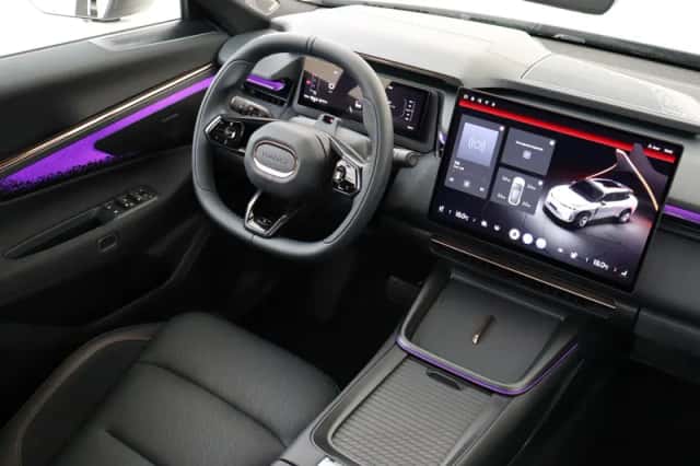 Lynk & Co 08 (2026) thumbnail 6