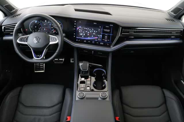 Volkswagen Touareg (2025) thumbnail 4