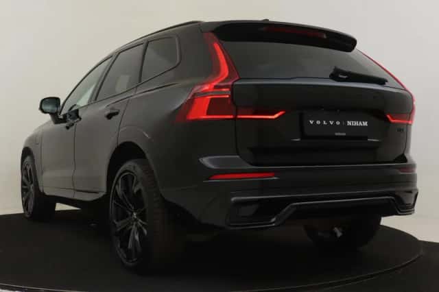 Volvo XC60 (2025) thumbnail 4