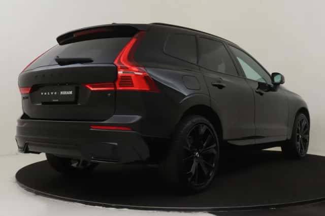 Volvo XC60 (2025) thumbnail 2