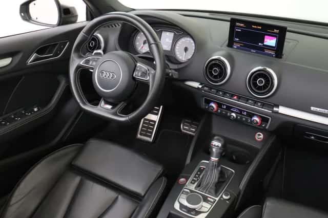 Audi A3 (2015) thumbnail 5