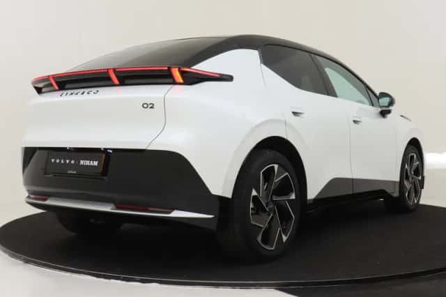Lynk & Co 02 (2026) thumbnail 3