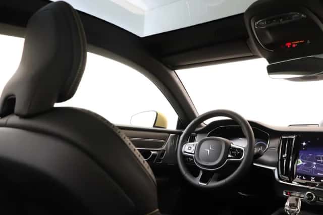 Polestar 1 (2022) thumbnail 5