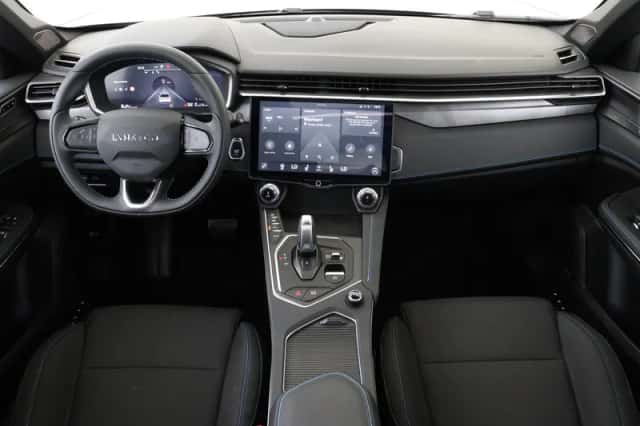 Lynk & Co 01 (2025) thumbnail 3