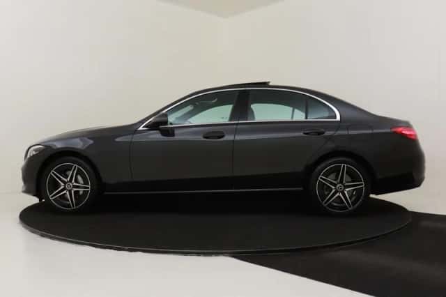 Mercedes-Benz C-Klasse (2025) thumbnail 6