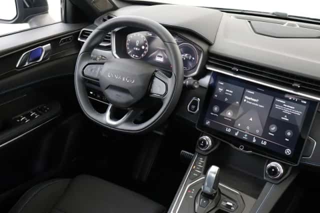 Lynk & Co 01 (2024) thumbnail 5