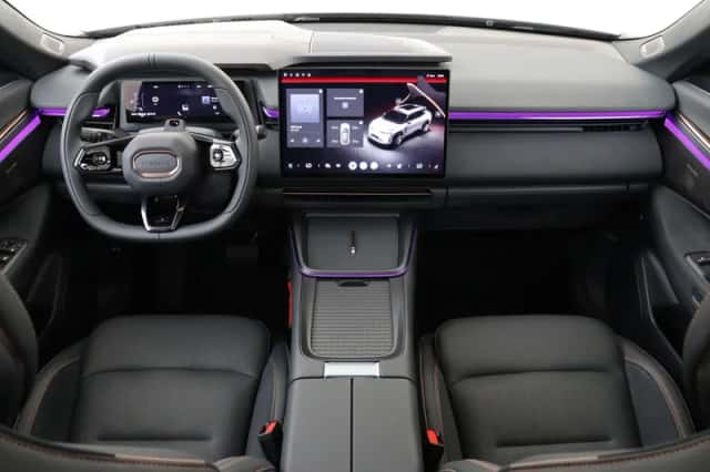 Lynk & Co 08 (2026) thumbnail 4