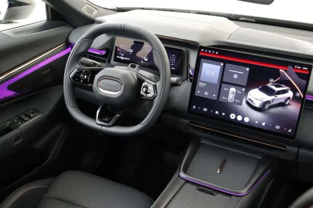 Lynk & Co 08 (2026) thumbnail 6