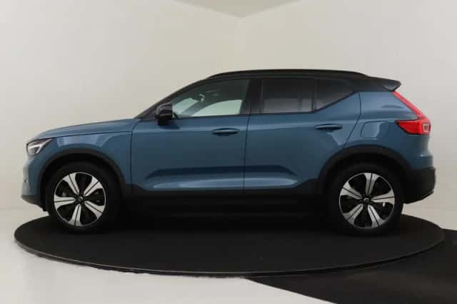 Volvo XC40 (2022) thumbnail 6