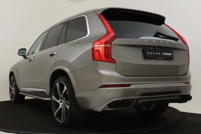 Volvo XC90 (2021) thumbnail 4