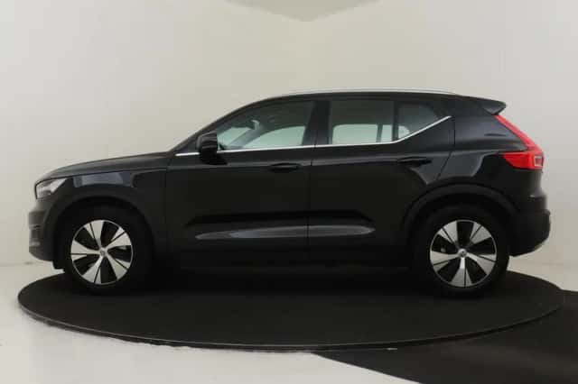 Volvo XC40 (2021) thumbnail 6