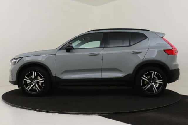 Volvo XC40 (2026) thumbnail 6