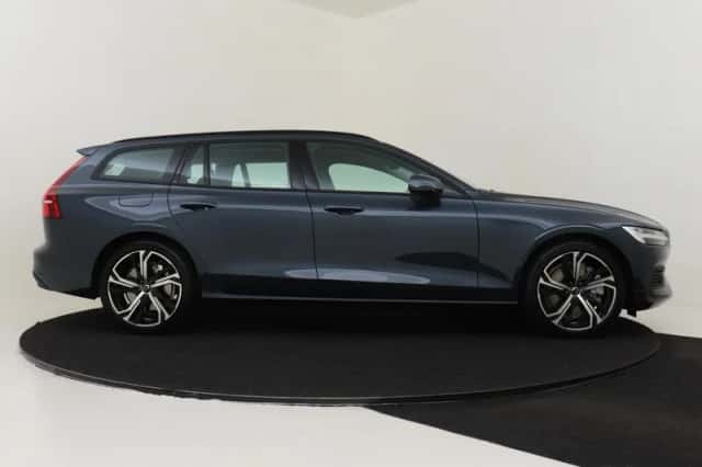 Volvo V60 (2025) thumbnail 12