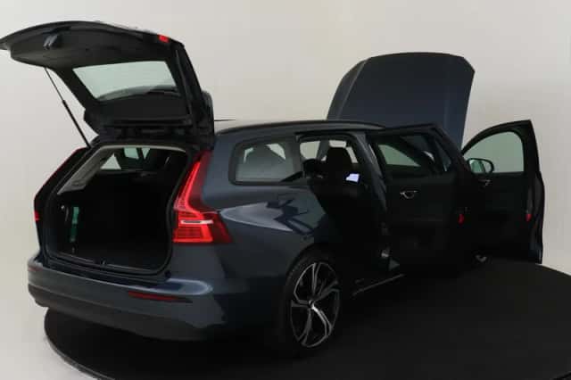Volvo V60 (2025) thumbnail 18
