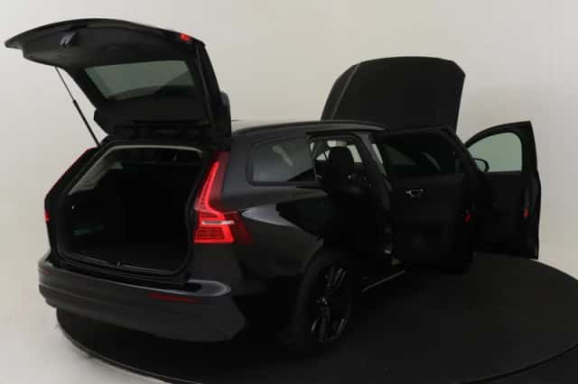 Volvo V60 (2025) thumbnail 18