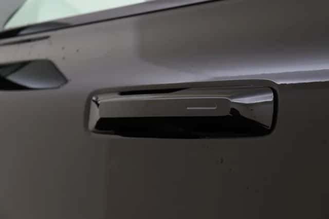 Volvo EX30 (2025) thumbnail 33