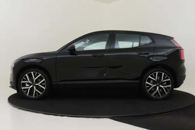 Volvo EX30 (2025) thumbnail 6