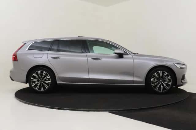 Volvo V60 (2025) thumbnail 12