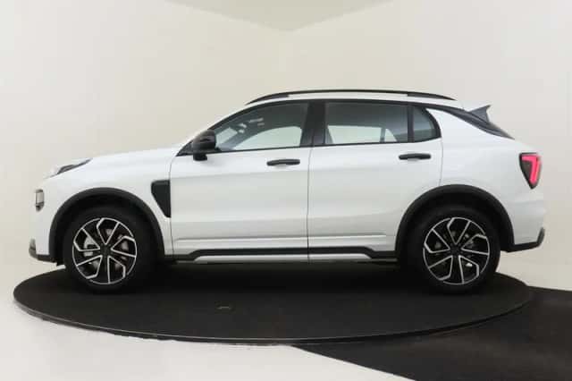 Lynk & Co 01 (2026) thumbnail 6