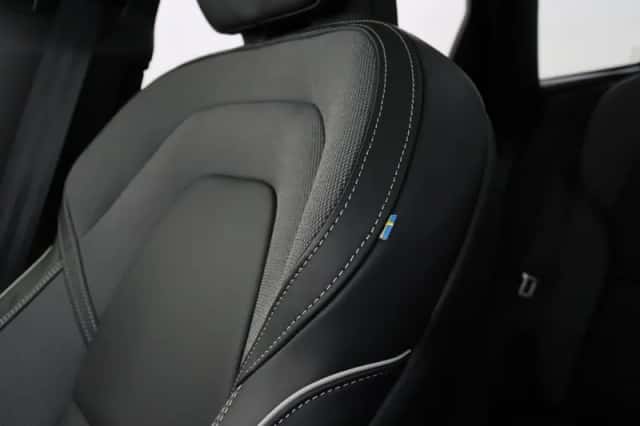 Volvo XC60 (2025) thumbnail 26