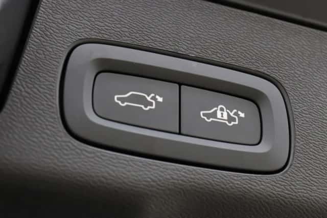 Volvo XC60 (2025) thumbnail 41