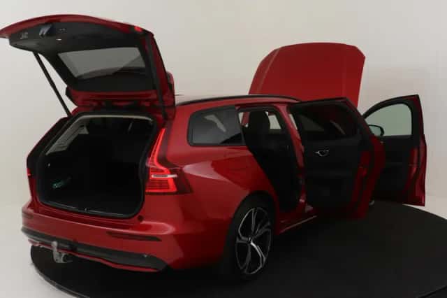 Volvo V60 (2025) thumbnail 18