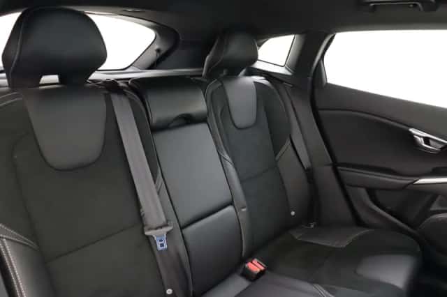 Volvo V40 (2019) thumbnail 11