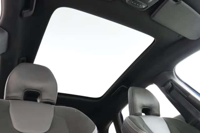 Volvo V40 (2019) thumbnail 15