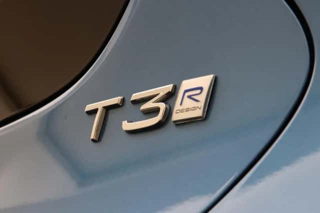 Volvo V40 (2019) thumbnail 36