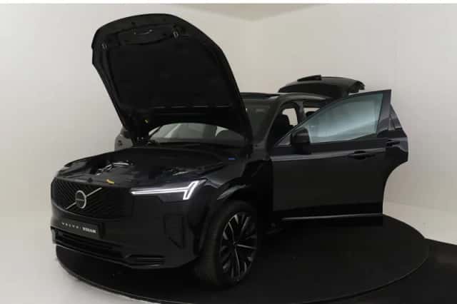 Volvo XC90 (2025) thumbnail 16