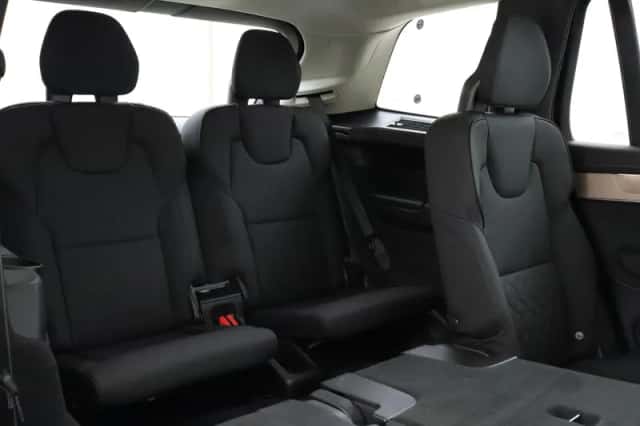 Volvo XC90 (2025) thumbnail 17