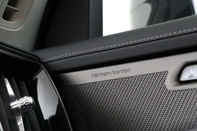 Volvo XC90 (2025) thumbnail 25