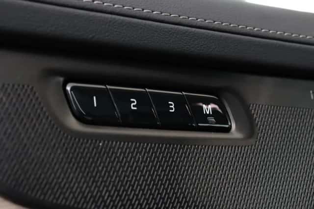 Volvo XC90 (2025) thumbnail 29