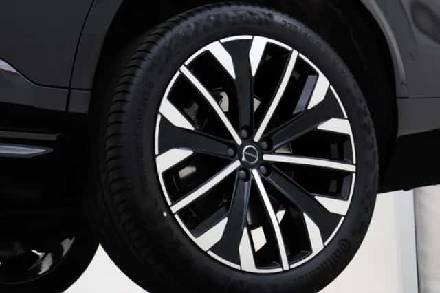 Volvo XC90 (2025) thumbnail 42