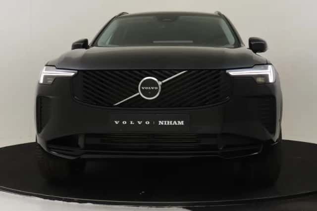 Volvo XC90 (2025) thumbnail 8