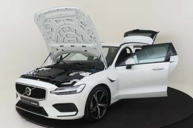 Volvo V60 (2025) thumbnail 16