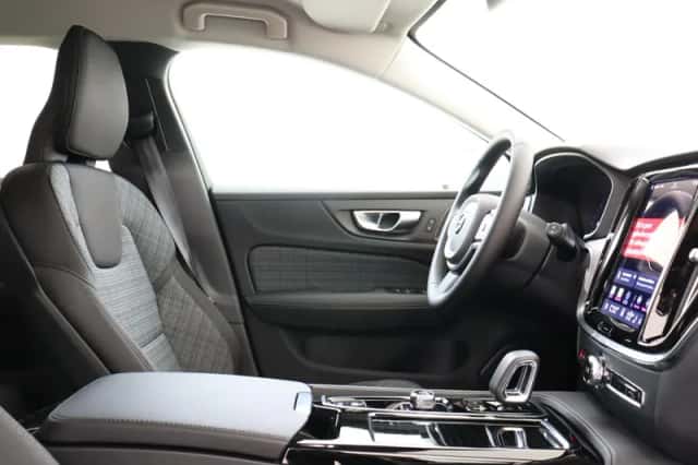 Volvo V60 (2025) thumbnail 7