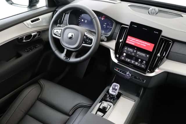 Volvo XC90 (2026) thumbnail 6