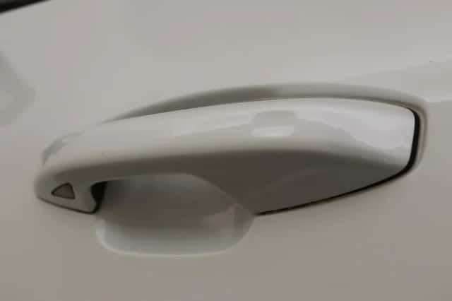 Volvo XC40 (2022) thumbnail 32