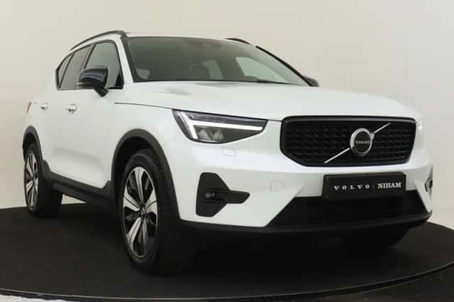Volvo XC40 (2022) thumbnail 10