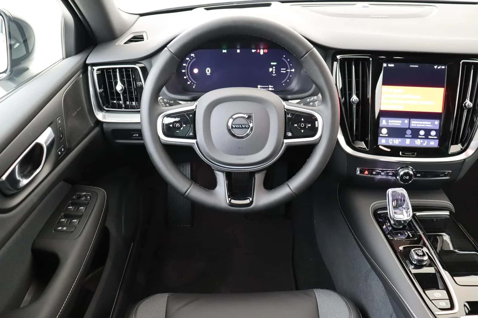 Volvo V60 (2026) — foto 1