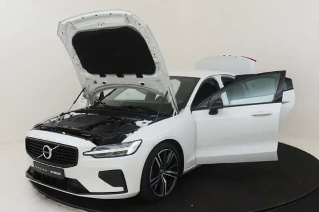 Volvo S60 (2022) thumbnail 16